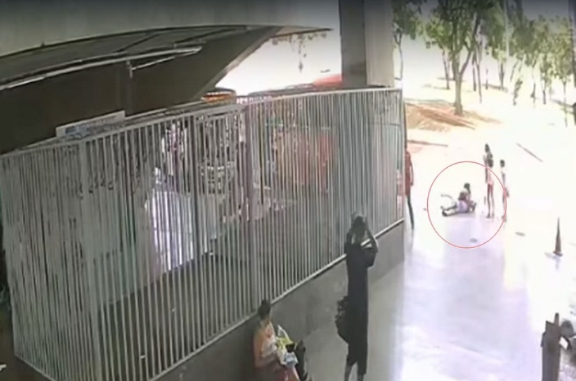Mulher e criança despencam de plataforma da Rodoviária do Plano. Vídeo